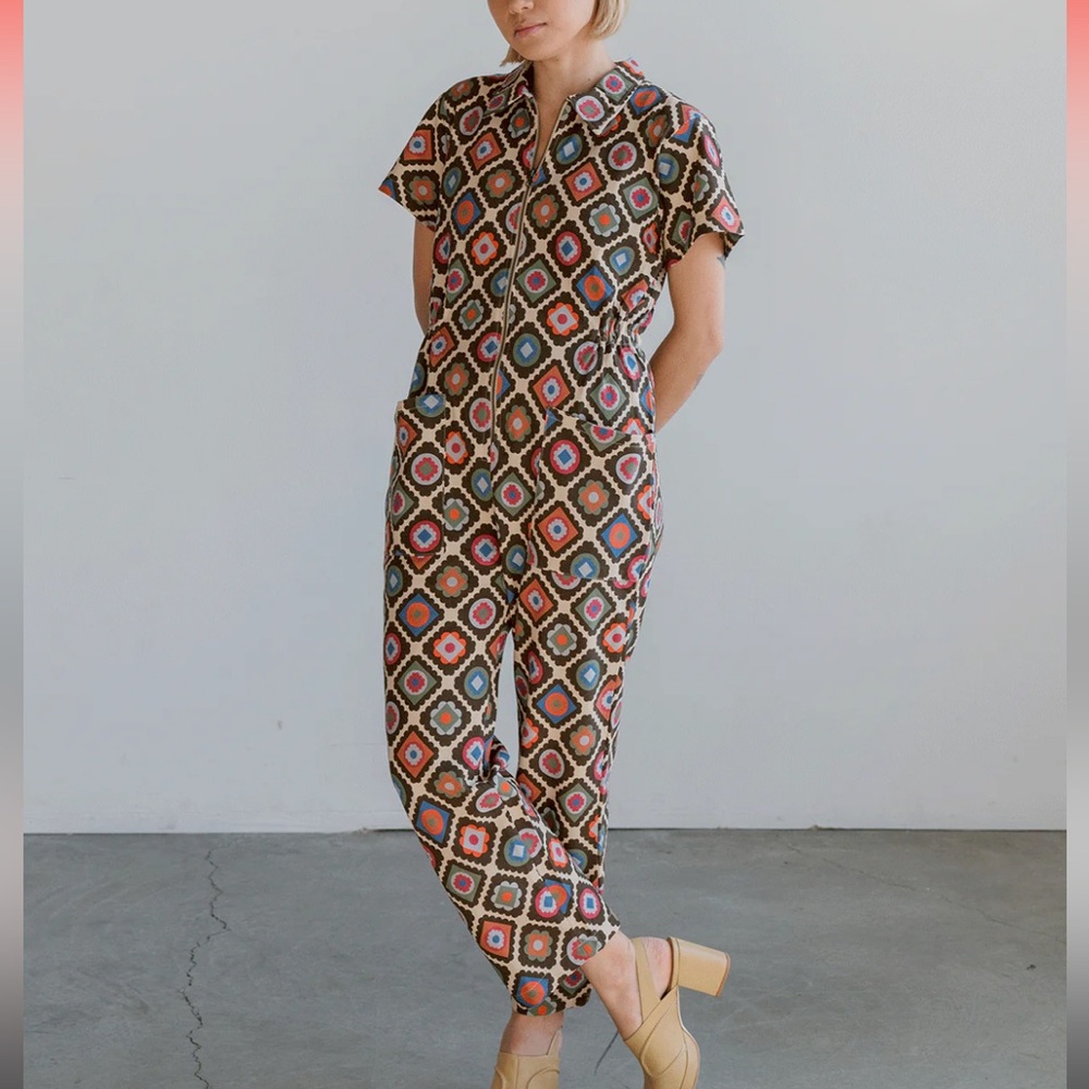 Noble Adult Utility Suit in Granny Print